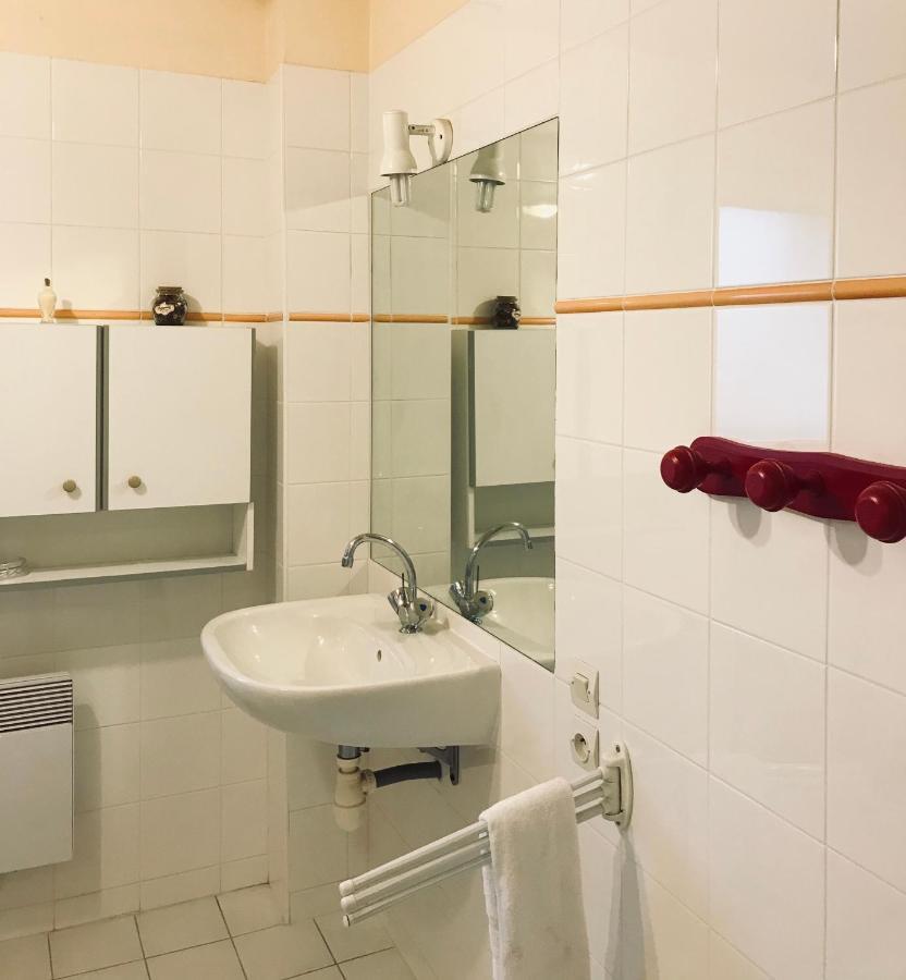 La Ferme De La Maugerie Bed & Breakfast Thoury Екстериор снимка