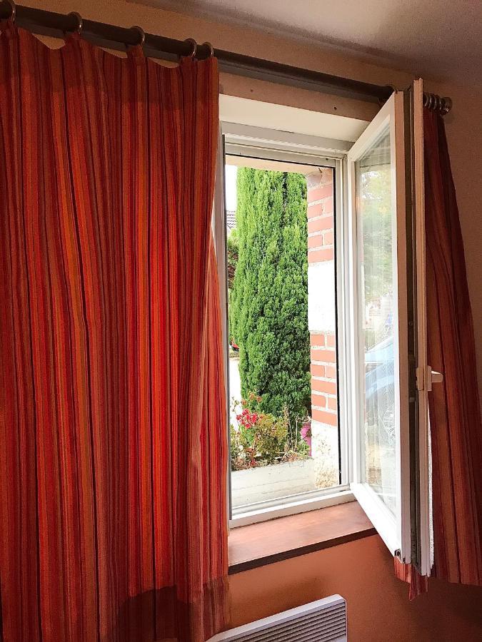 La Ferme De La Maugerie Bed & Breakfast Thoury Екстериор снимка